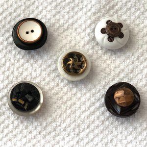 NEW!  Set of 5 Vintage Buttons Frig (or Office) Magnets. Beautiful!!